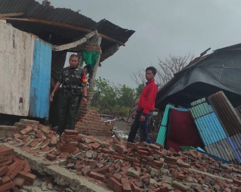 Belum Ada Mitigasi bagi Warga Pesisir Takalar yang Terdampak Abrasi