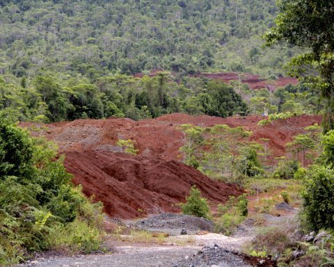 Sengketa Lingkungan KIP Menangkan Koalisi Tambang Sulawesi Selatan