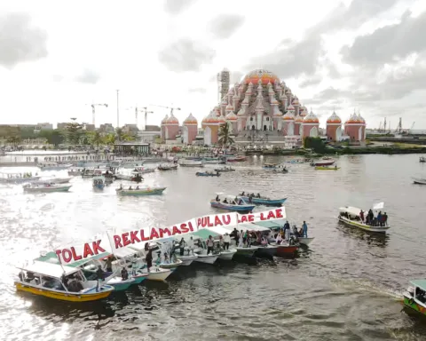 Parade laut penolakan reklamasi Pulau Lae-Lae/Kawal Pesisir