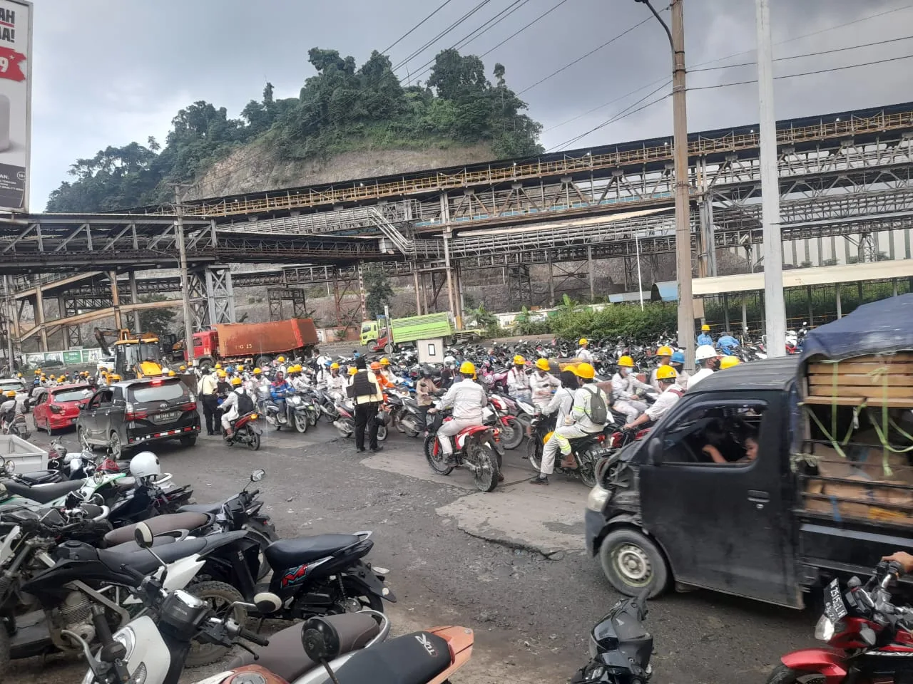 Potret pekerja tambang PT IMIP, di Kecamatan Bahadopi, Morowali, Sulawesi Tengah/Didit Hariyadi/Bollo.id